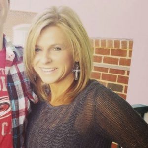 Meet your Posher, Pamela